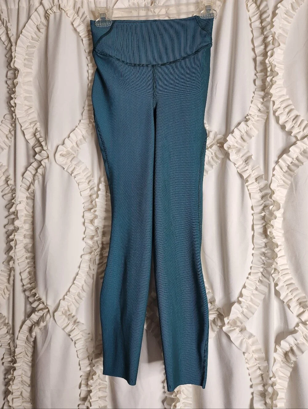 lululemon athletica excellent preowned